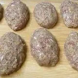Котлета из говядины, 1 шт (100 г)