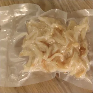 Кальмар солёный, 100 г
